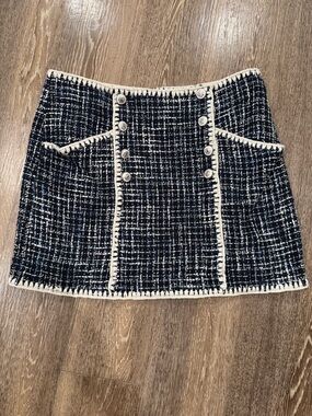Veronica Beard Navy Tweed Mini “Medford” Skirt with Cream Trim